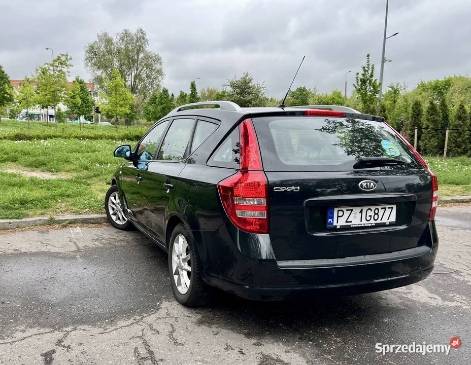 Kia Ceed 16 benzyna 2009 kombi gniazdo AUX Cee'd wielkopolskie Poznań