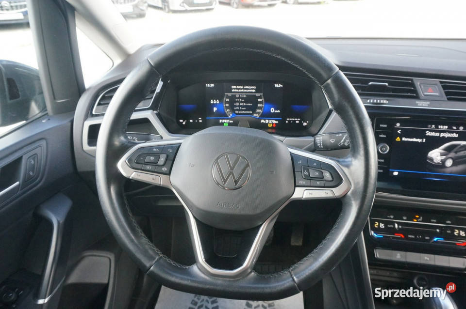 Volkswagen Touran 20 TDI150 Comfortline Salon autoalarm Poznań