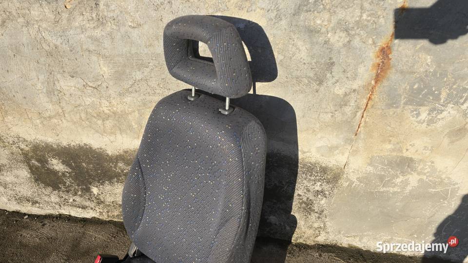 Suzuki Ignis FH 0003 fotel siedzenie lewy przód osobowe Legnica