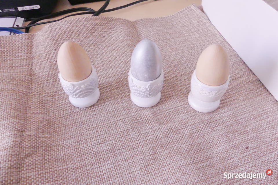 Drewniane kieliszki z jajeczkami Antyki, Sztuka, Kolekcje Drawsko Pomorskie