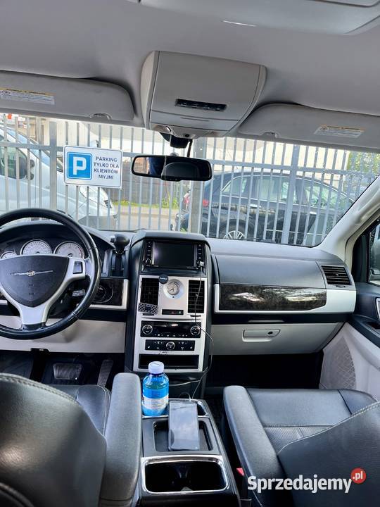 Chrysler Grand Voyager 28 CRD 2010 Stan mocno Piaseczno
