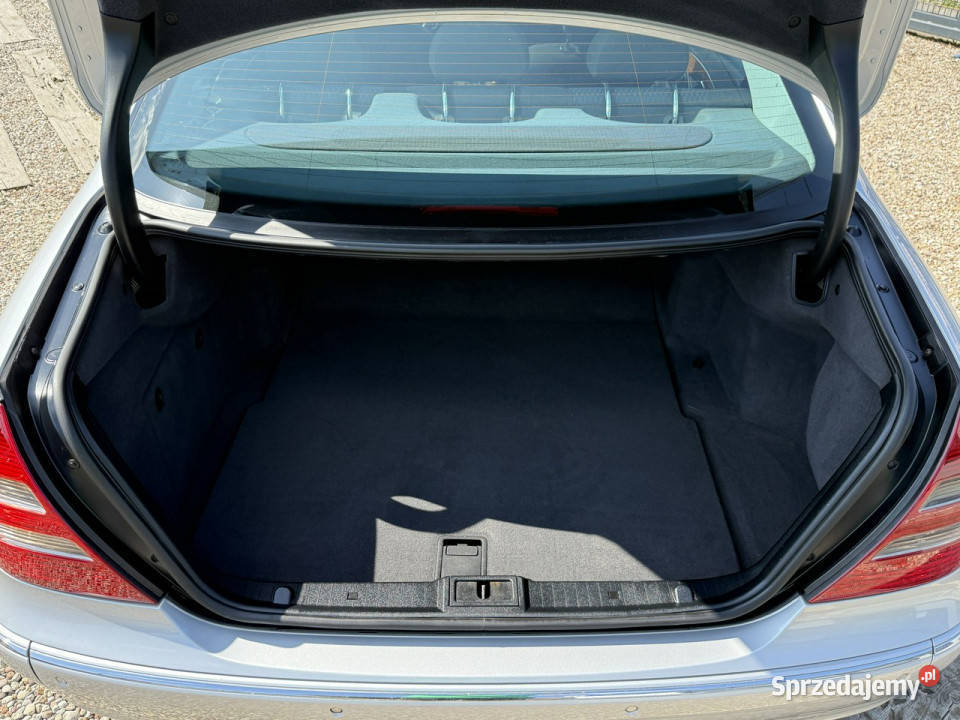 Mercedes E 220 ELEGANCEautomatsuper stanz Dąbrowa