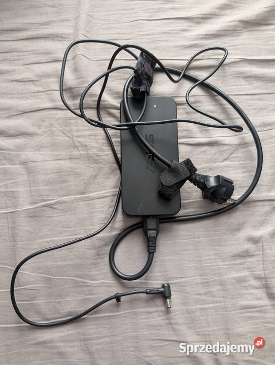 Używany Gaimingowy Laptop Asus GL5522V