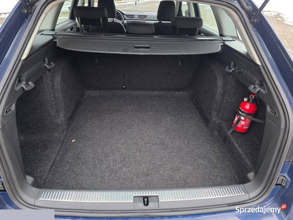 Skoda Superb 16 TDI Ambition 120 215r Salon diesel Karolków Szwarocki