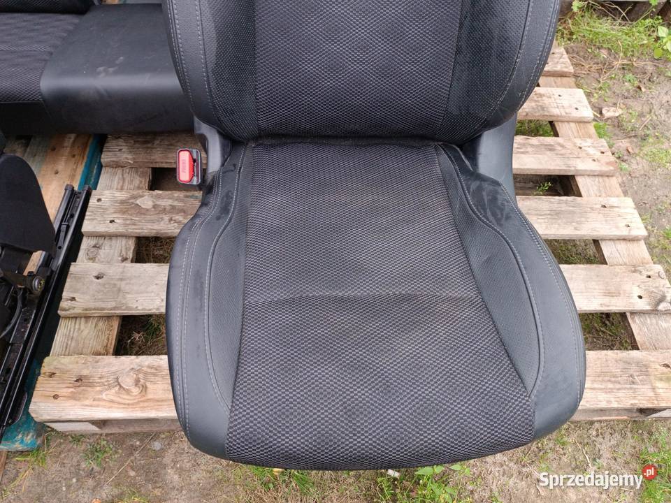 FOTELE KANAPA TYLNA NISSAN QASHQAI J11