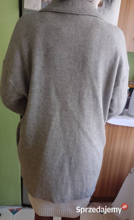 36S ZARASzary płaszcz oversize z futrzanymi Kraków