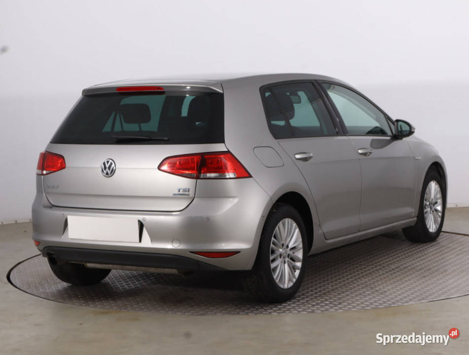 VW Golf 12 TSI podgrzewane fotele sprzedam
