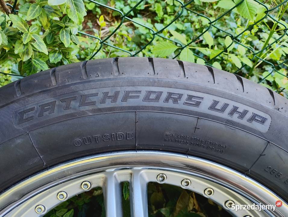 23555 R 19 Hankook Ventus S1 evo2 MO 2 2 25550 R