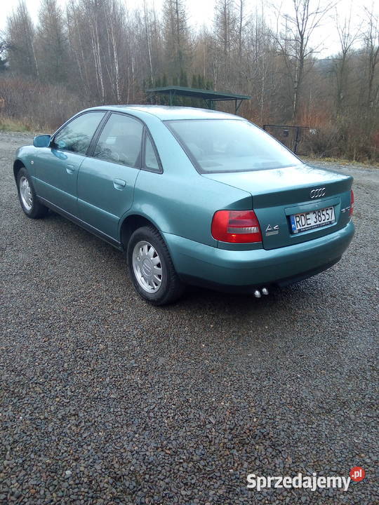 Audi a4 b5 19TDI 90 Lift Zadbana 1900cm3 Brzostek sprzedam