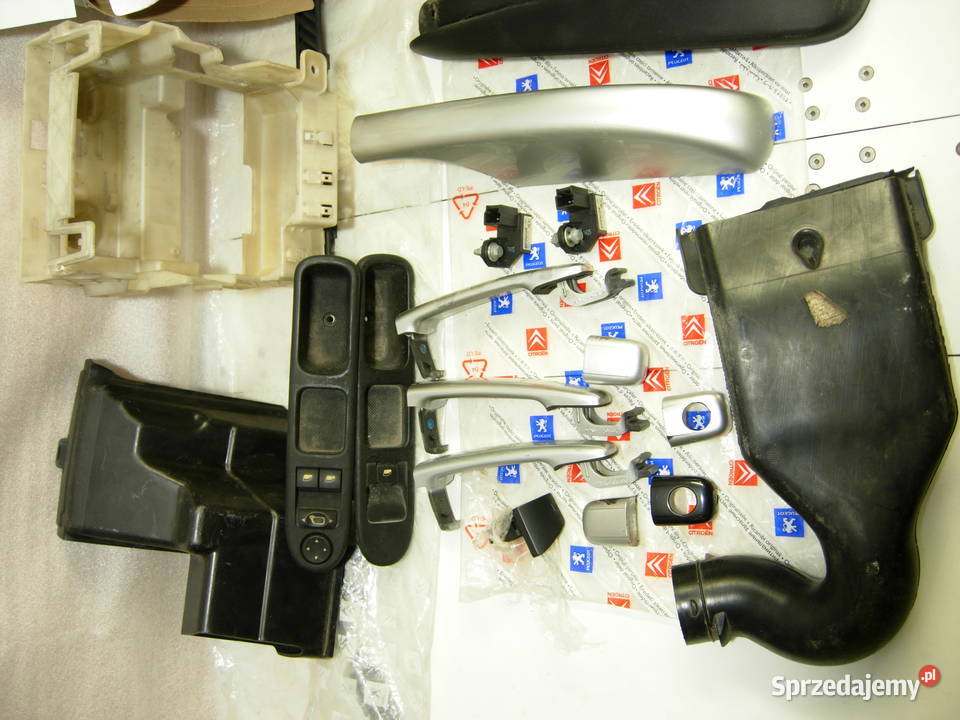 Peugeot 307 plastiki klamki przyciski relingi dachowe mazowieckie Warszawa