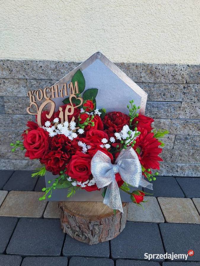 Flower box w kopercie Dzień Kobiet Walentynki Wyposażenie wnętrz Dębica