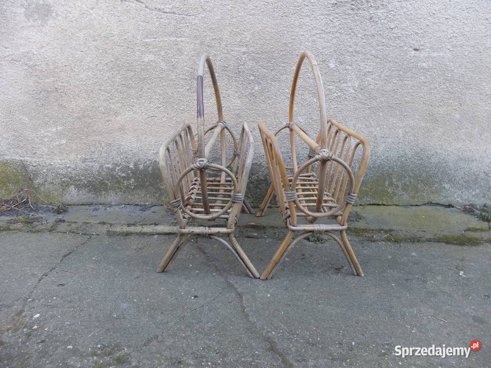 Dwa bambusowe gazetniki PRL 775 Kościan