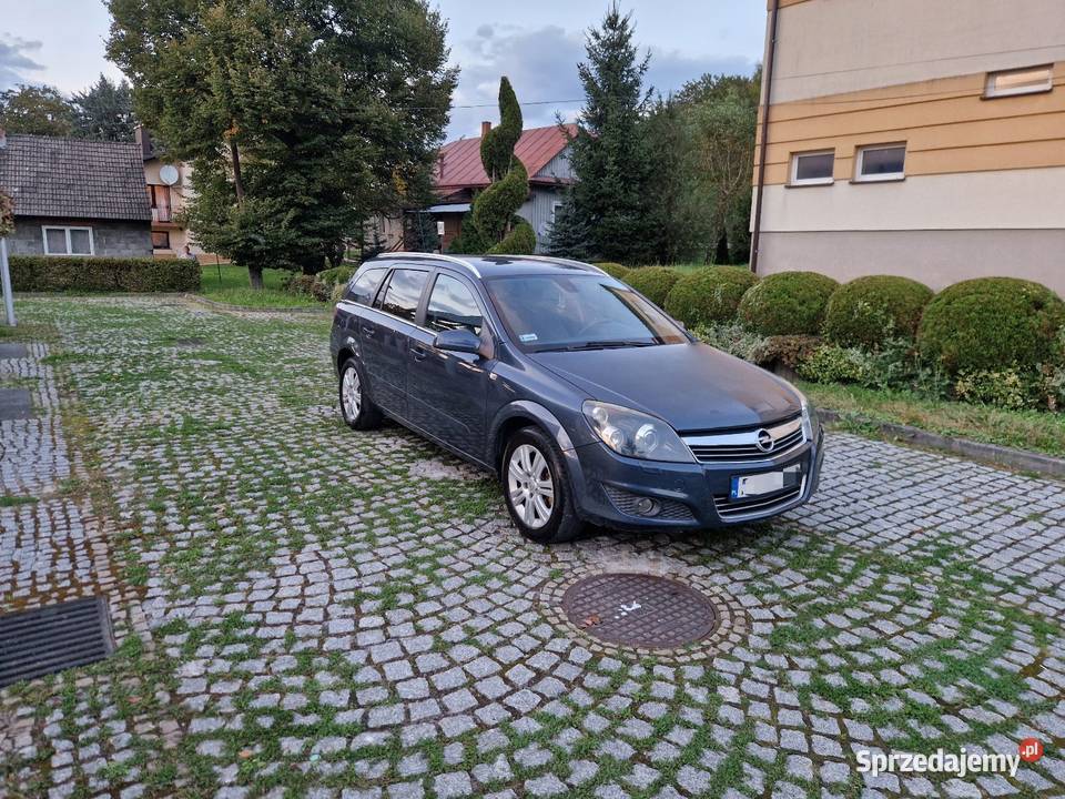 Opel Astra H Lift 16 LPG COSMO Klimatronic Hak małopolskie