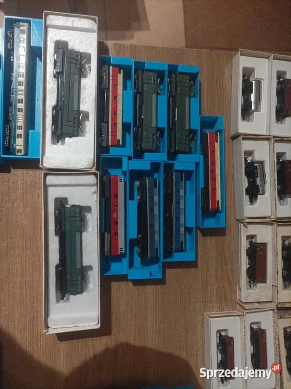 Duży zestaw kolejek N Antyki łódzkie Borów sprzedam