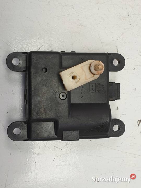 Nissan Primera P12 SILNICZEK NAGRZEWNICY Pozostałe