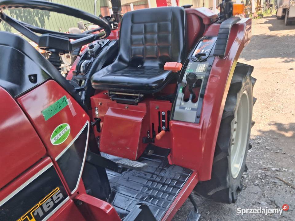 Mitsubishi mt165 4x4 ładowacz Konary