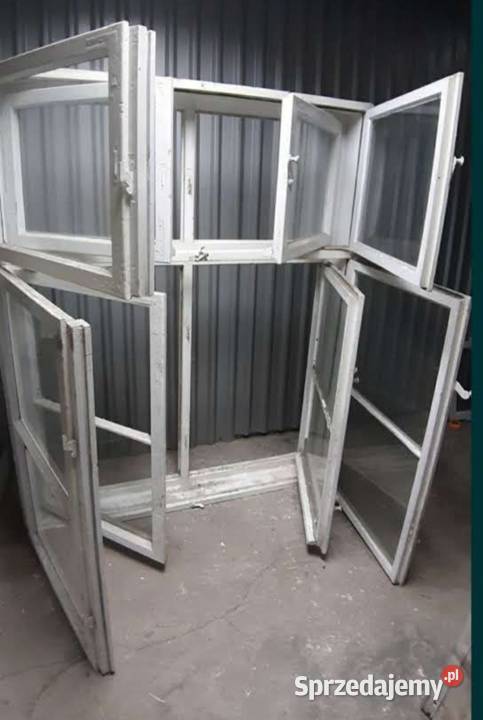 Stare okno skrzynkowe Sosnowiec sprzedam