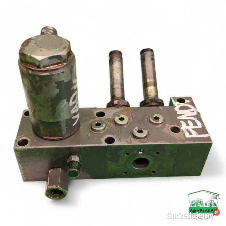 Blok zaworów G718100600011 Fendt 820 Vario Hydraulika podlaskie Ciechanowiec sprzedam