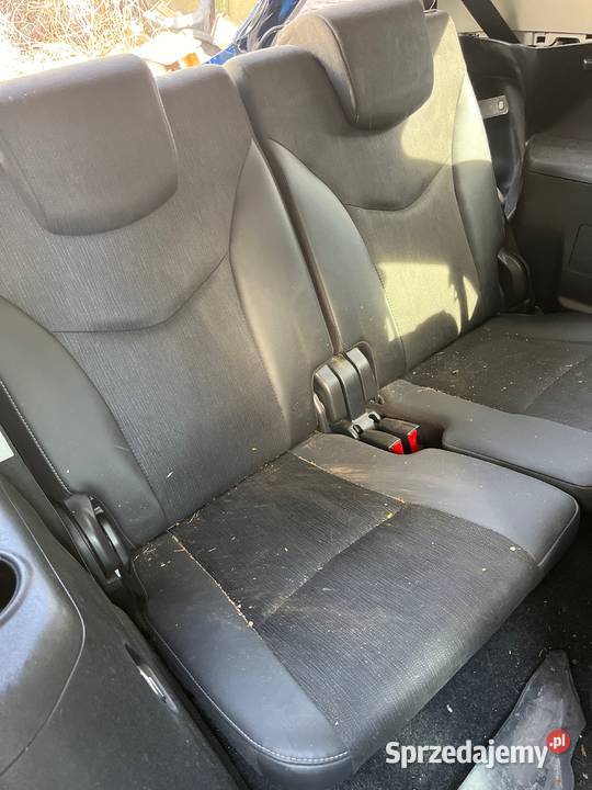 Komplet skórzanych foteli do Toyota Prius Plus osobowe Wrocław