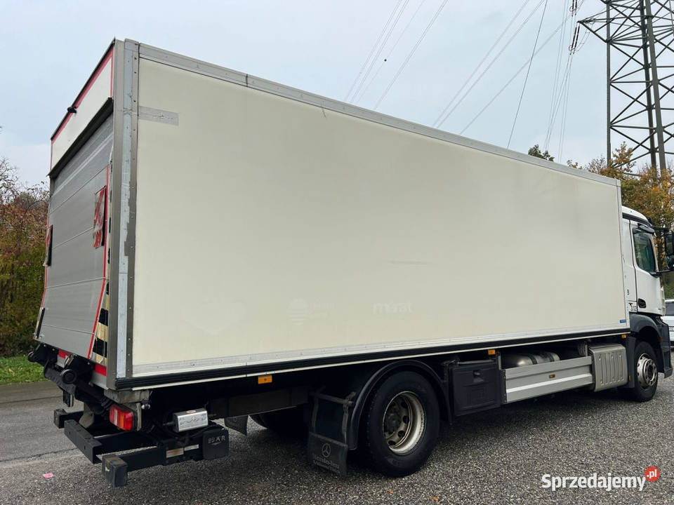 Chlodnia Mercedes do sprowadzenia