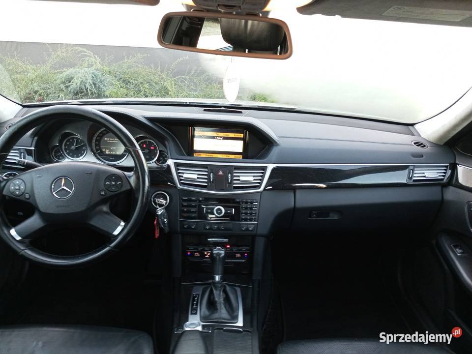 MercedesBenz Klasa E W212 21 Mercedes 22 diesel 2143cm3