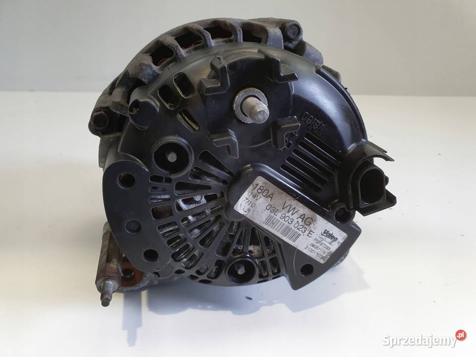 VW Passat B6 19 TDI ALTERNATOR Valeo 03L903023E Janów