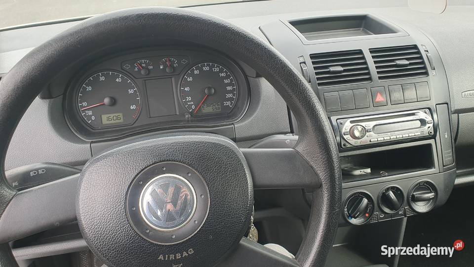 Sprzedam volkswagen Polo 9n 12 benz Prusice sprzedam