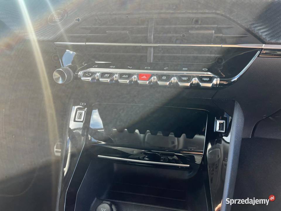 PEUGEOT 2008 II 15 BlueHDi 130 Roadtrip EAT8 Wrocław sprzedam