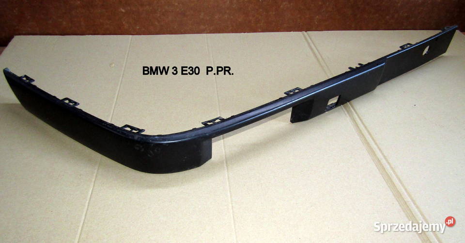 LISTWA ZDERZAKA PRZEDNIEGO PRAWA BMW 3 E30 Części samochodowe Mysłaków