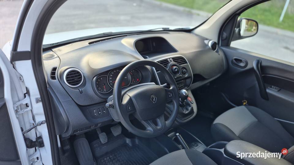 Kangoo MAXI L2 NAVI 115 98