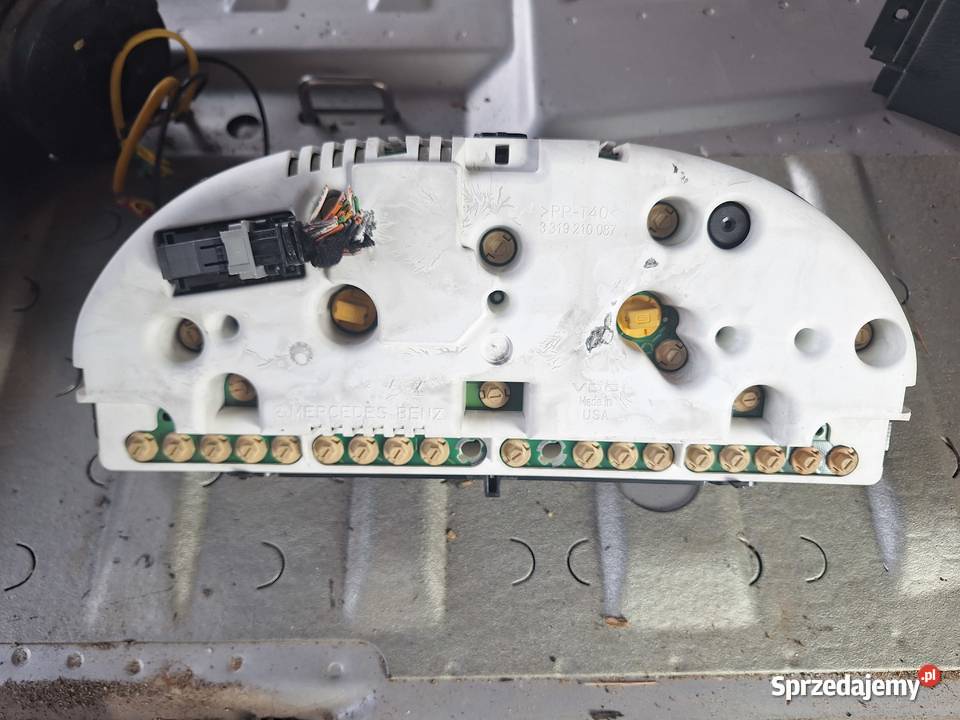 Licznik Zegar Mercedes ML W163 27D Automat lubelskie Wisznice