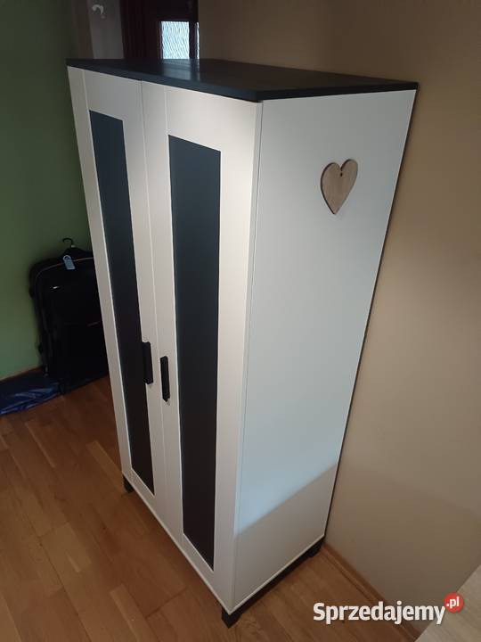 Elegancka szafa w idealnym stanie Meble