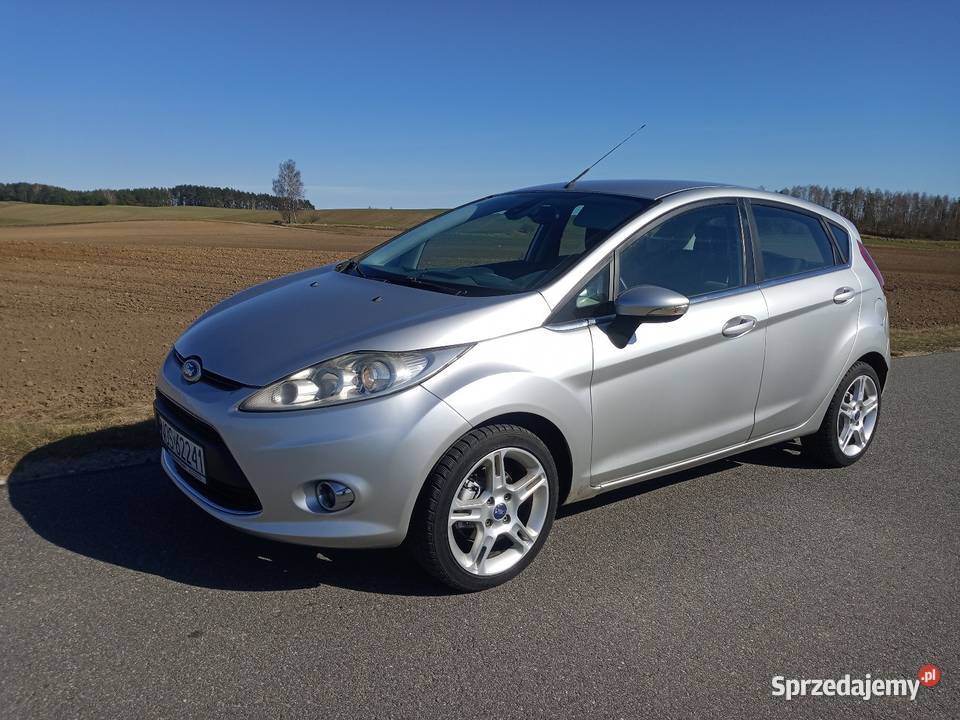 Ford Fiesta 14 45 litra paliwa na 100 Hartowiec