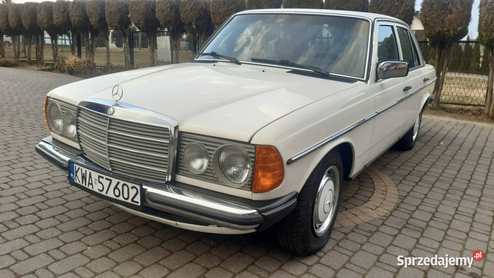 Mercedes W123 MercedesBenz 123 200 Rok produkcji 1981 W123 Bachowice