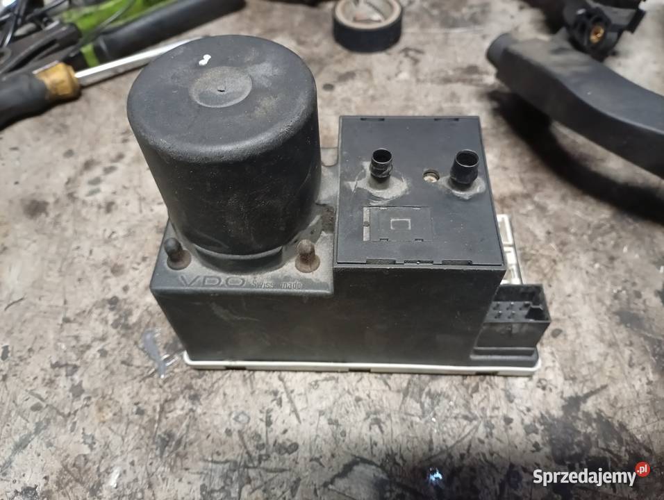 Pompka centralnego zamka audi 8L0 862 257 E