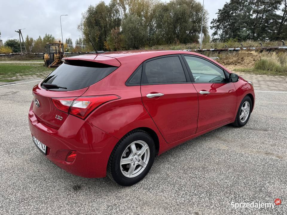 Hyundai i30 14 BENZYNA Klimatyzacja Nawigacja wspomaganie kierownicy Konin