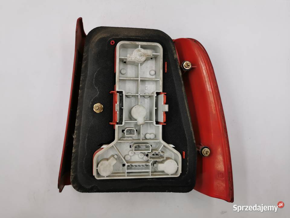 Lampa Lewy Tył Tylna Lewa VW Passat B5 Sedan Oświetlenie Wyszków