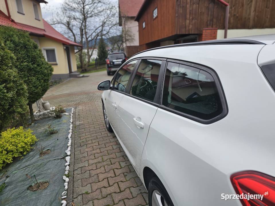 Opel Astra J 17 Disel Słopnice