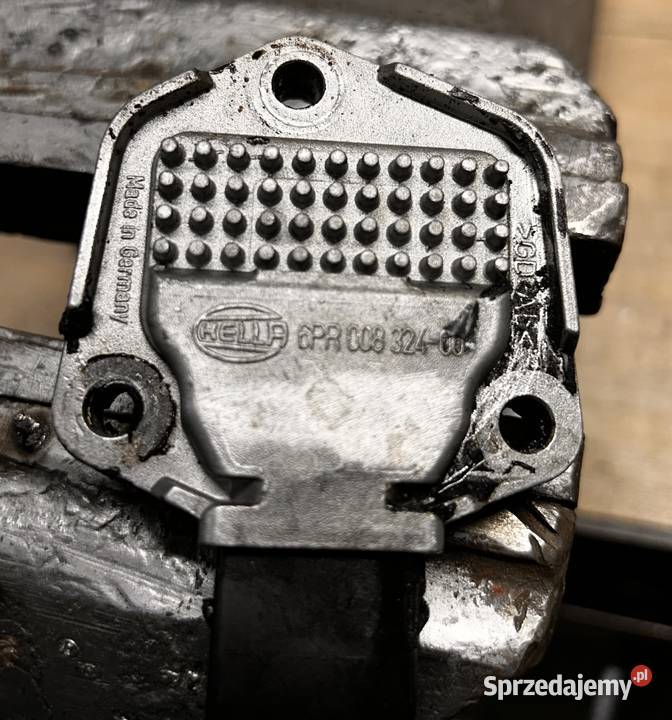 Czujnik poziomu oleju Hella BMW E90