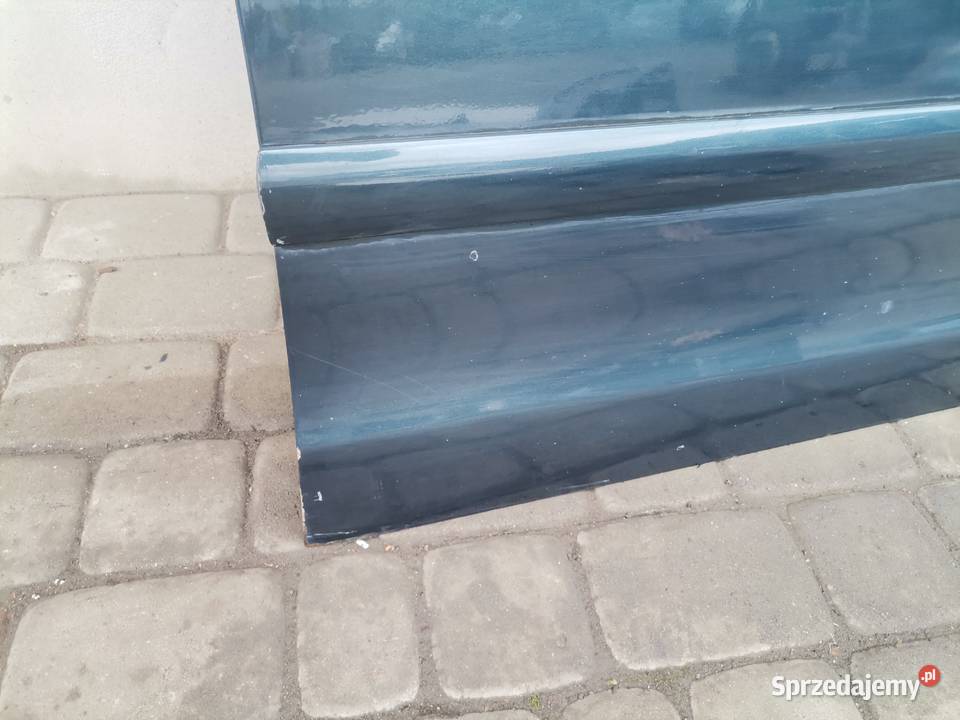 DRZWI PRAWY PRZÓD VW POLO IV 9N HB 5D Rok produkcji 2004 sprzedam