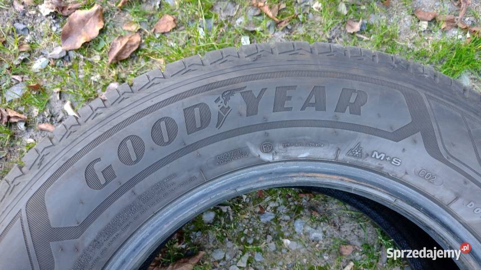 Opony do busa Goodyear Vector4Seasons Cargo 16cale Lublin