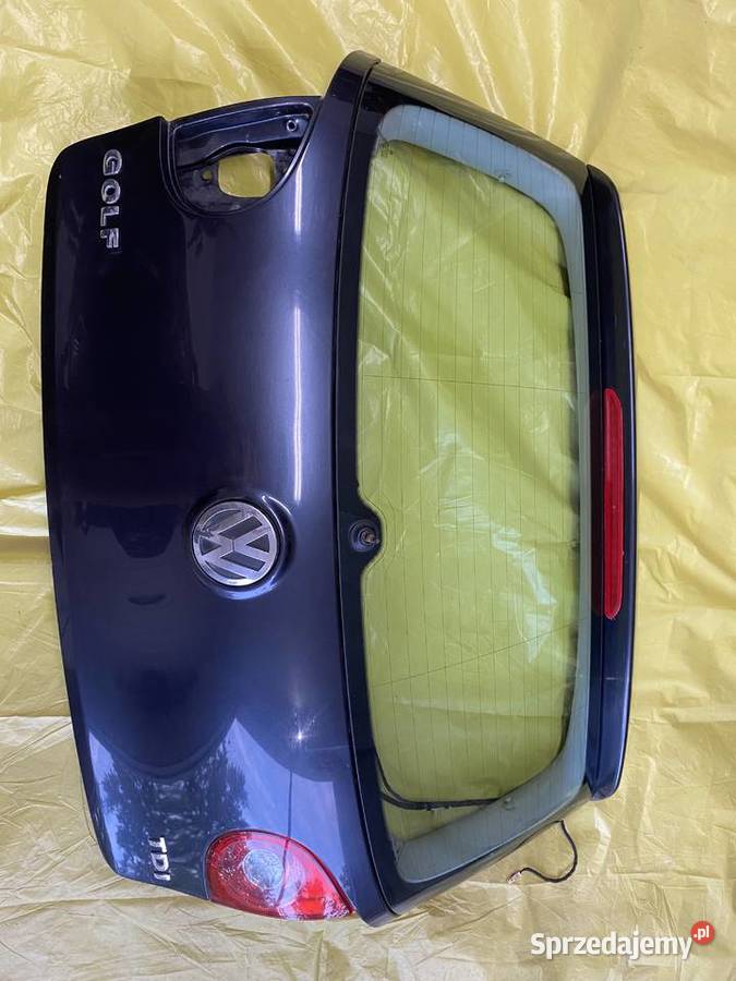 Klapa bagażnika golf 5