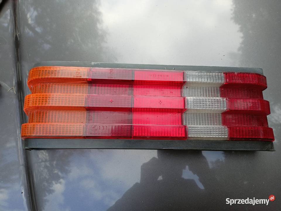 Mercedes 190 W201 lampa tylna lewa oryginał Oświetlenie Części samochodowe Skarżysko-Kamienna