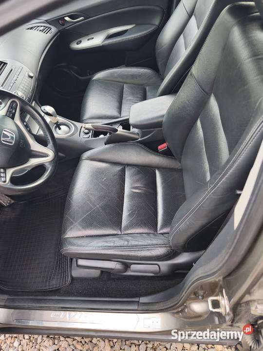 Ładną honda Civic ufo 18 w oryginalnym lakierze Starachowice sprzedam