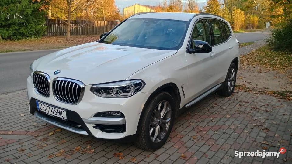 BMW X3 sDrive18d xLine Karnice