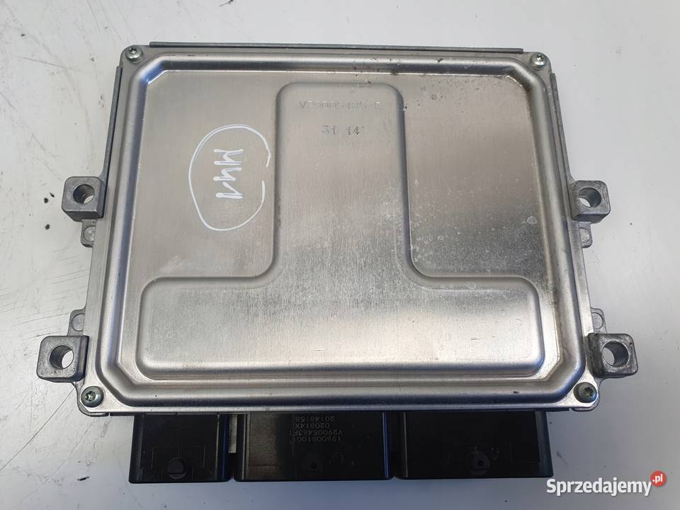 Renault Clio IV 09 TCE KOMPUTER SILNIKA osobowe sprzedam