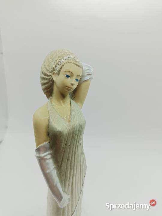 Figurka dziewczyna dama Ivory Princess 1995