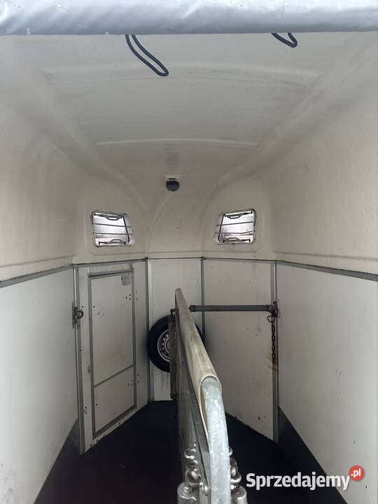 Przyczepa do przewozu 2 koni kat b dmc 1300 Alu śląskie Mokra