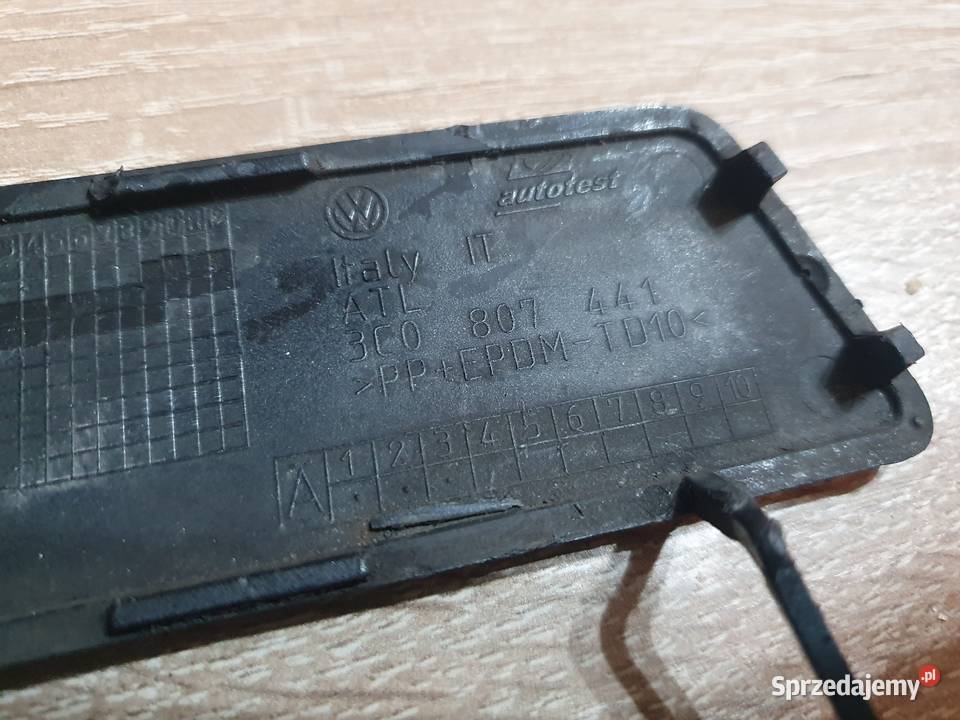 VW PASSAT R36 ZAŚLEPKA HAKA ZDERZAKA TYŁ Międzychód