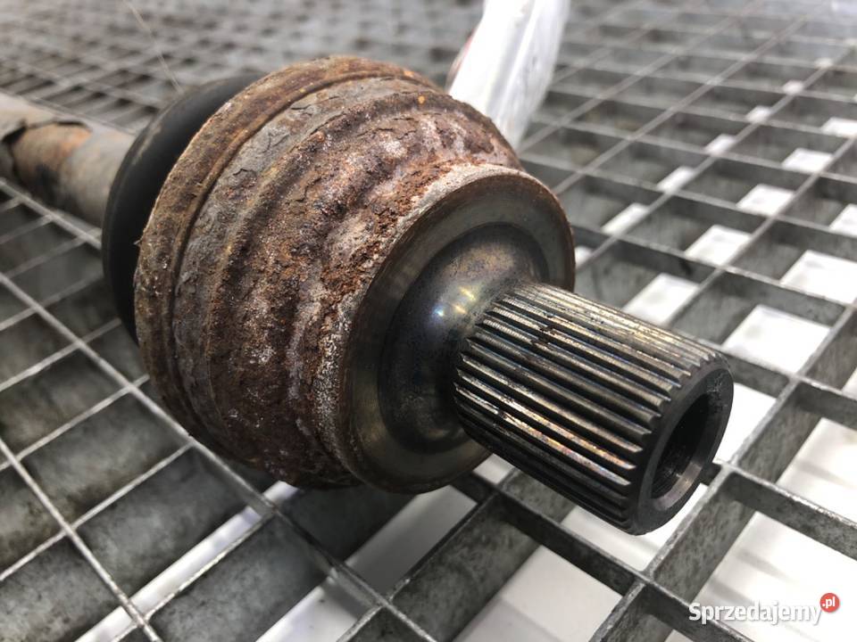 PÓŁOŚ PRAWY TYŁ SEAT LEON III 5Q0501204A 20 300